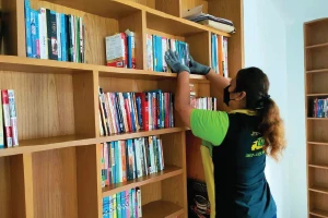 จัดระเบียบห้องหนังสือ